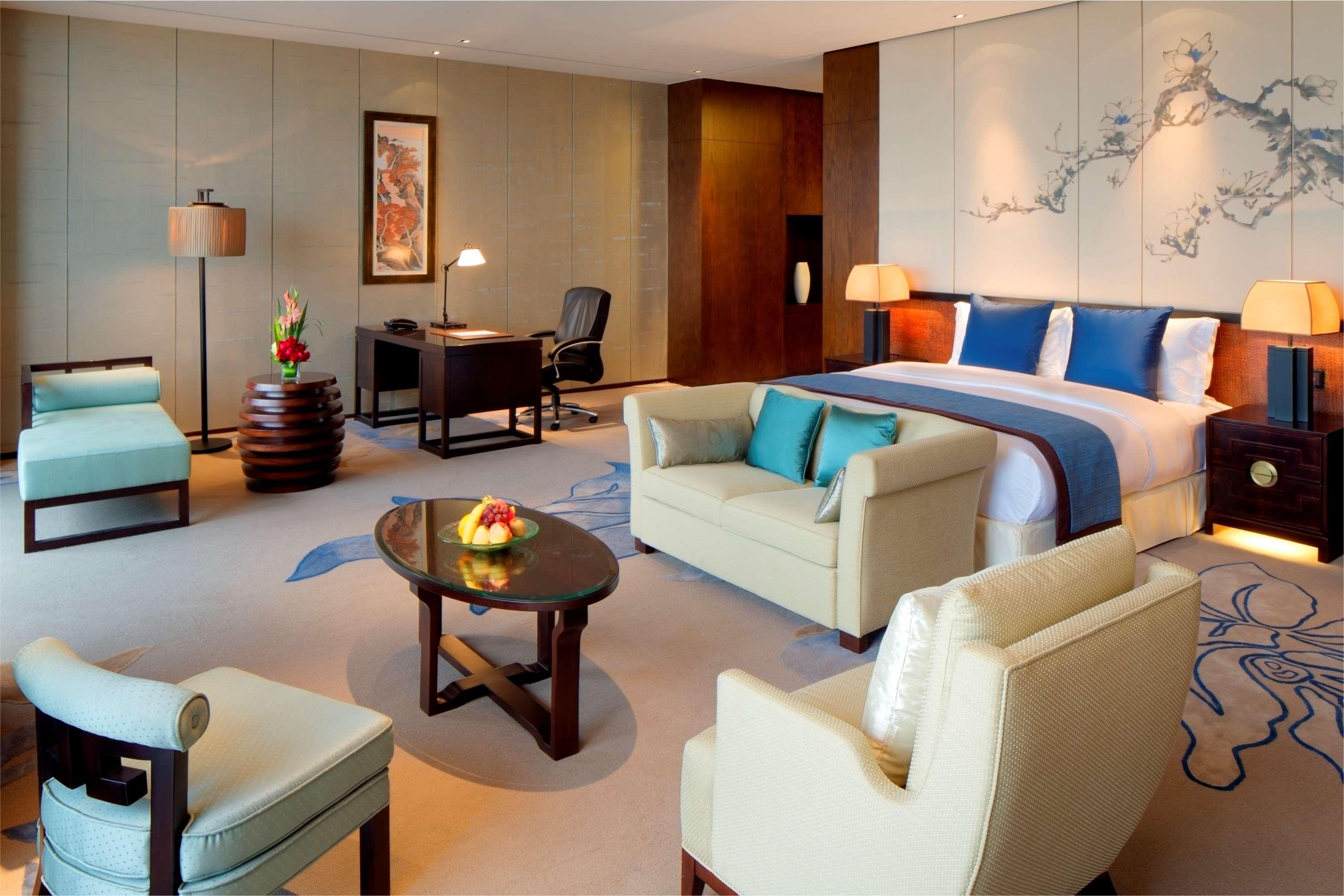 Chongqing Ronghui Grand Hotel Екстериор снимка