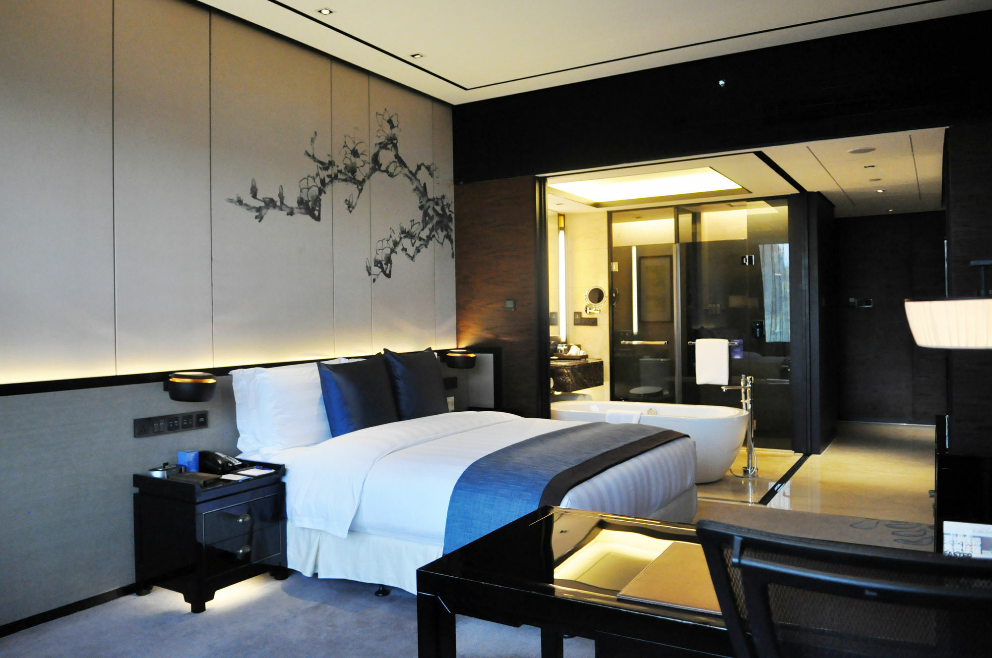 Chongqing Ronghui Grand Hotel Екстериор снимка